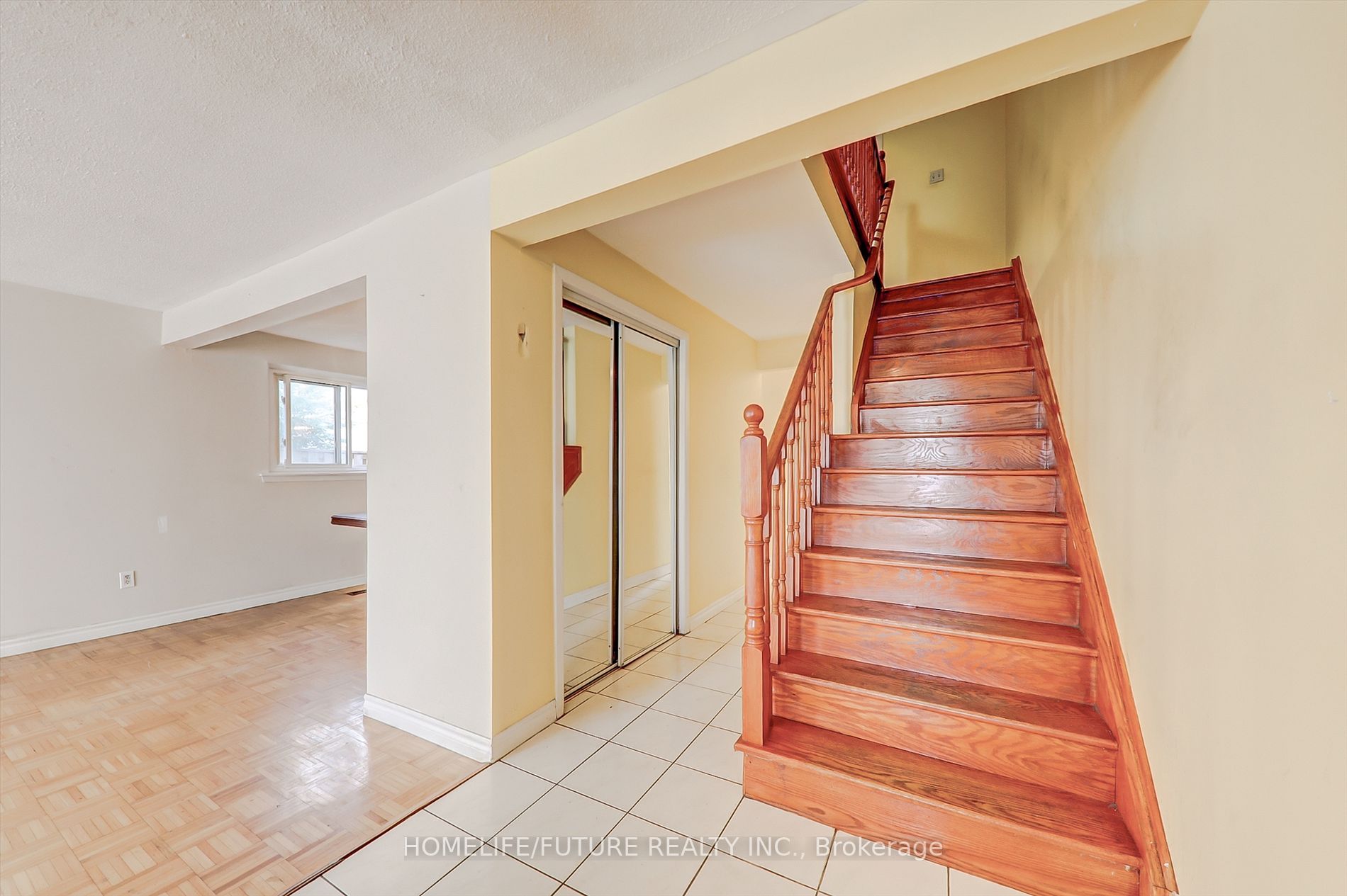 27 Wellpark Boulevard