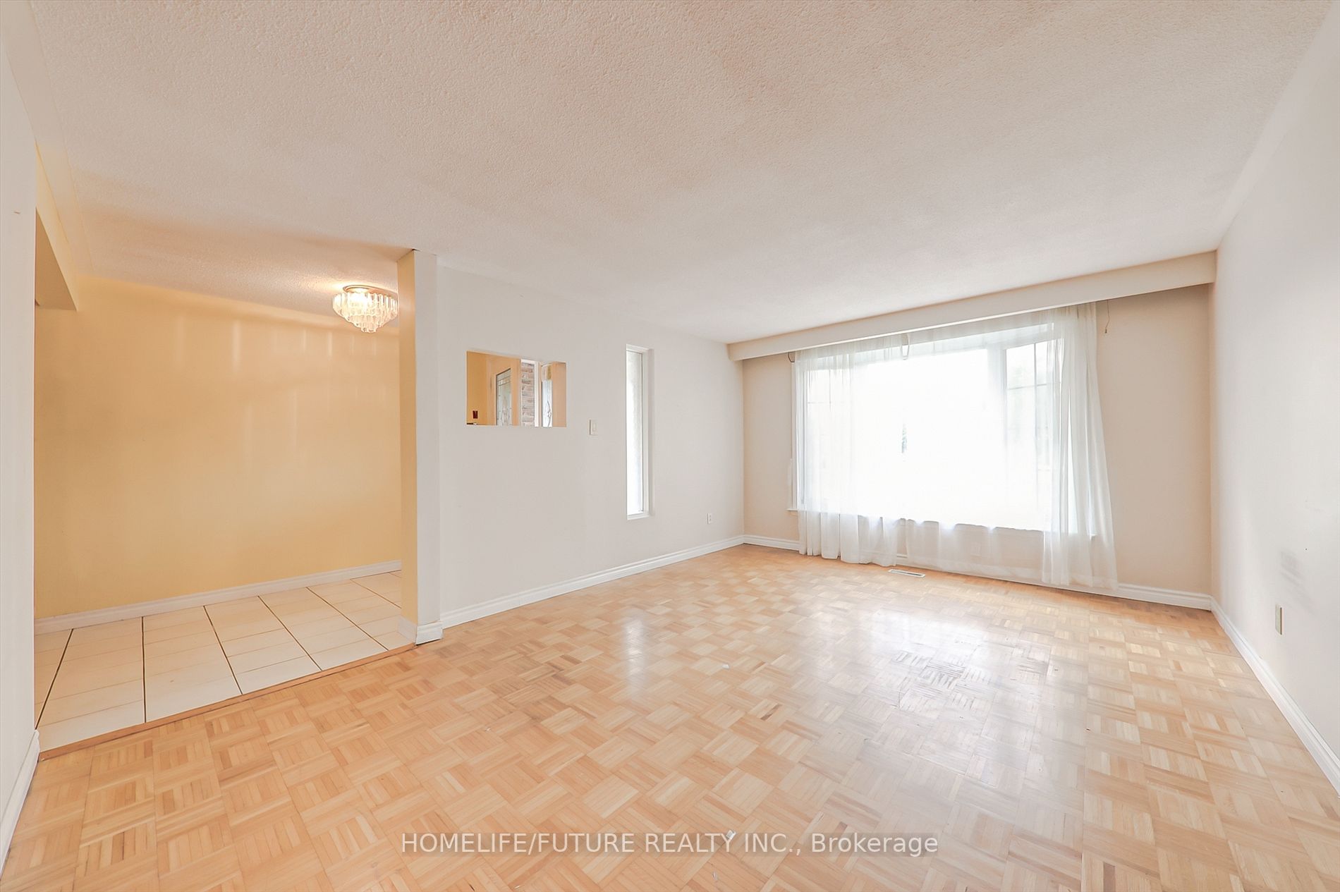 27 Wellpark Boulevard