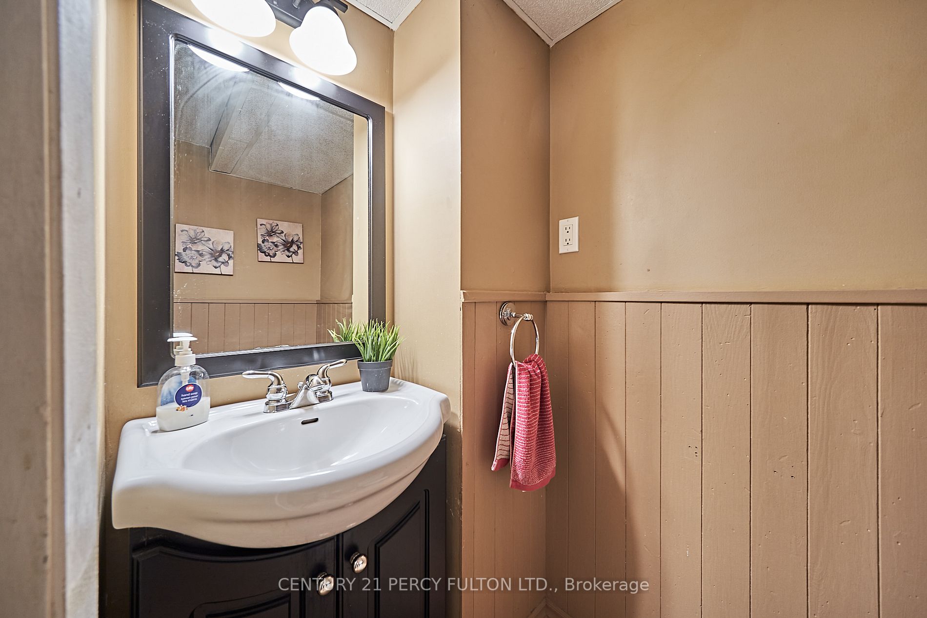 Listing E7006596 - Large Photo # 19