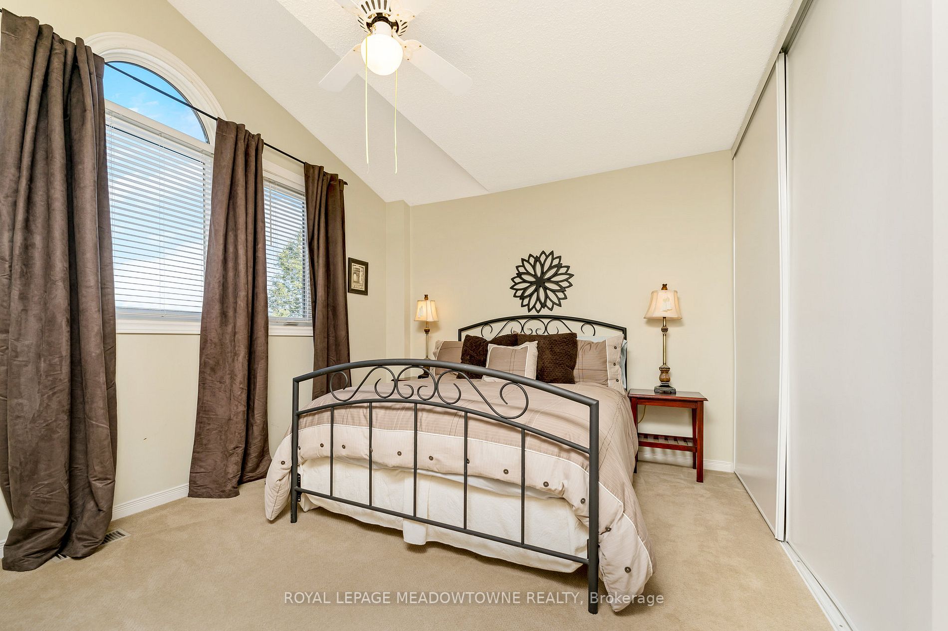 Listing E7006696 - Large Photo # 23