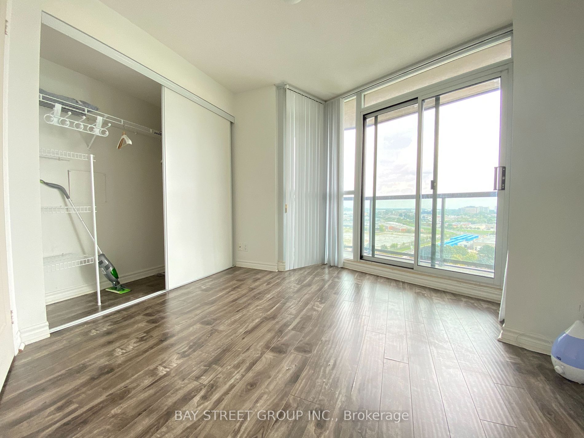 68 Grangeway Avenue E, #1206