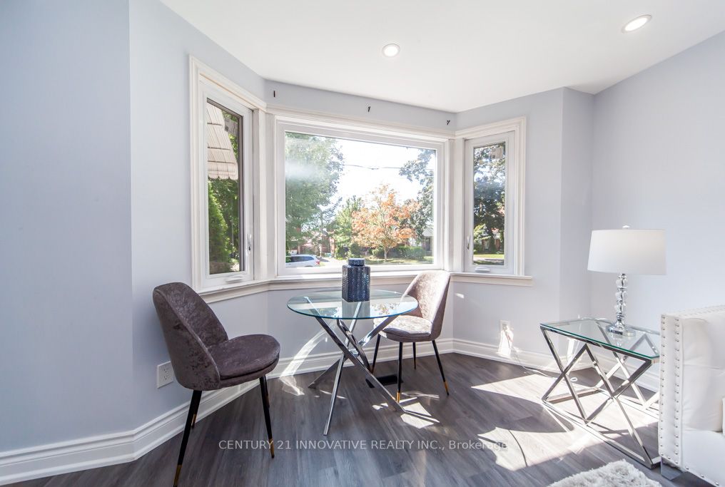 87 Cadillac Ave S