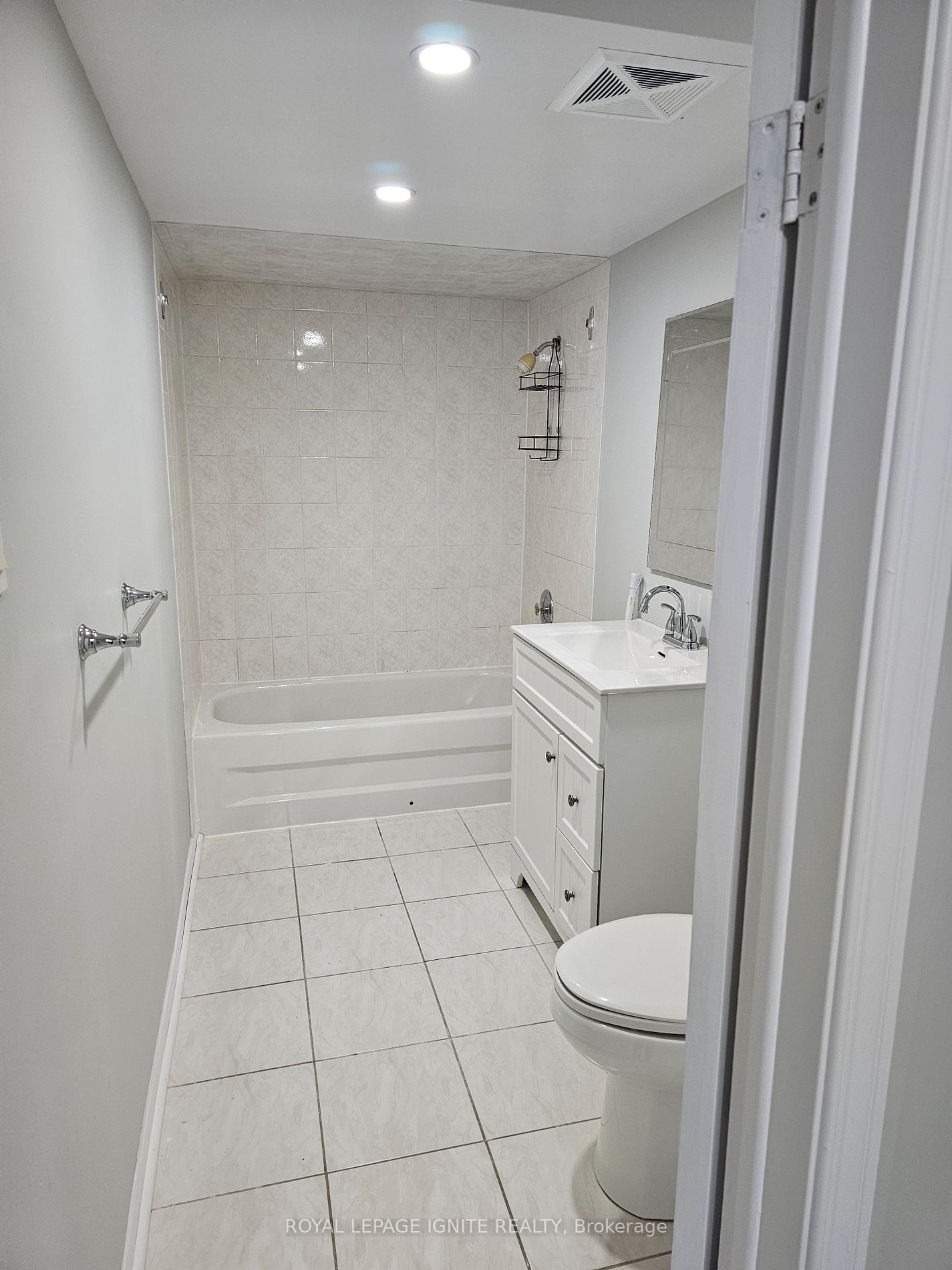 14 Caronia Sq, #Bsmt