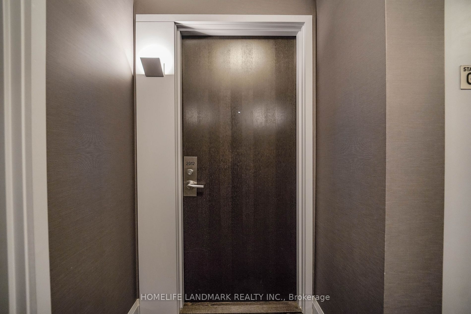 195 Bonis Avenue, #2012