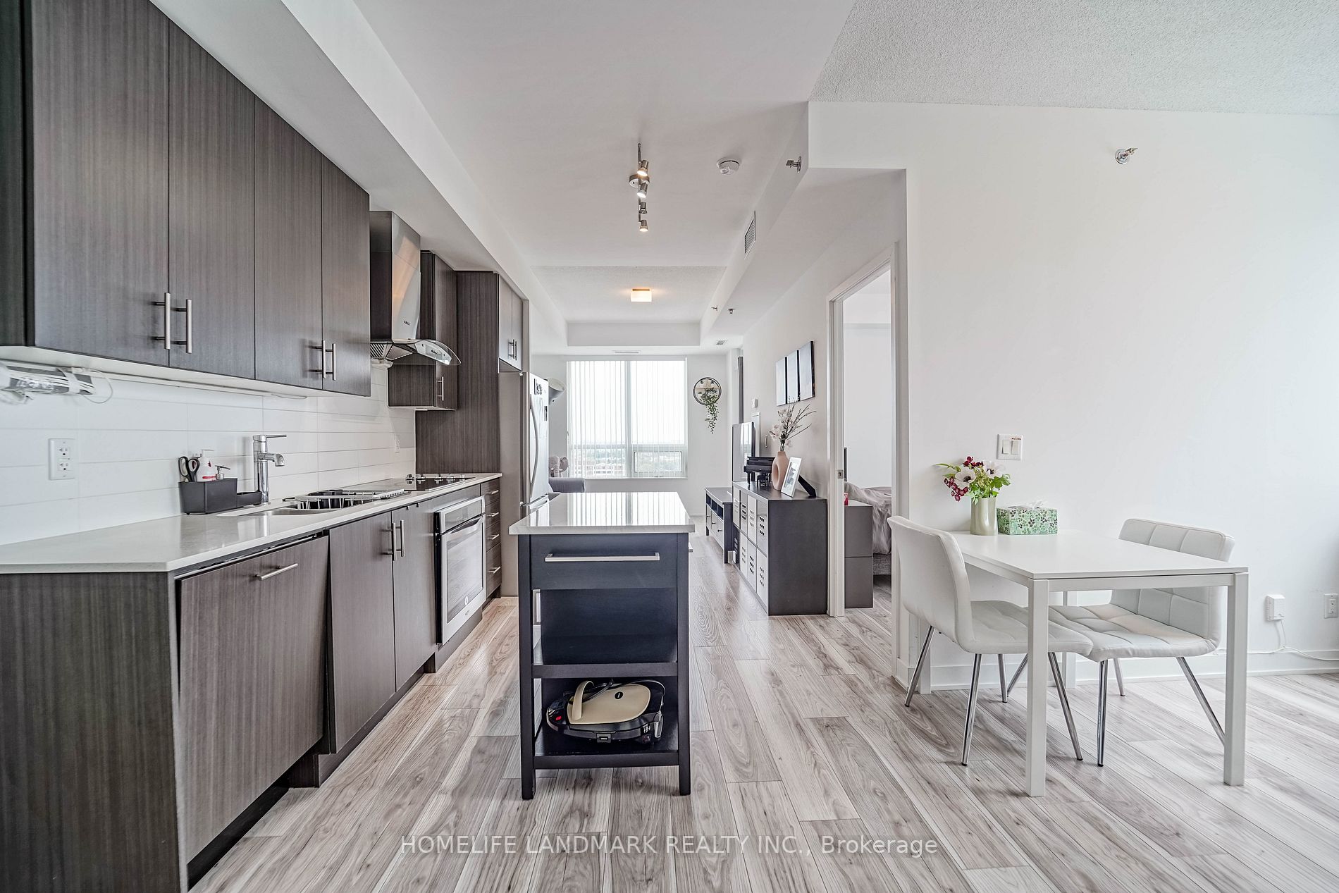 195 Bonis Ave, #2012
