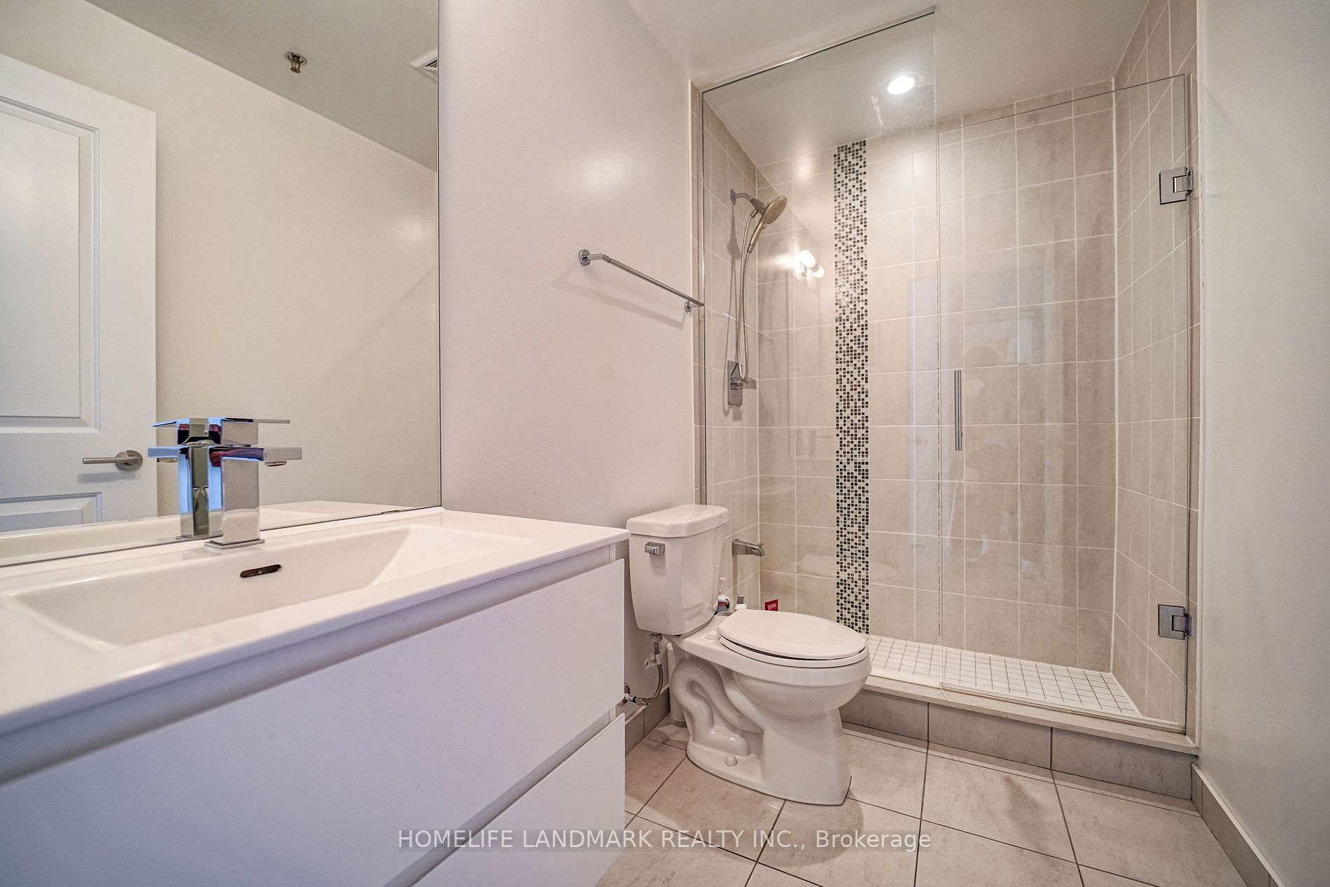 195 Bonis Avenue, #2012