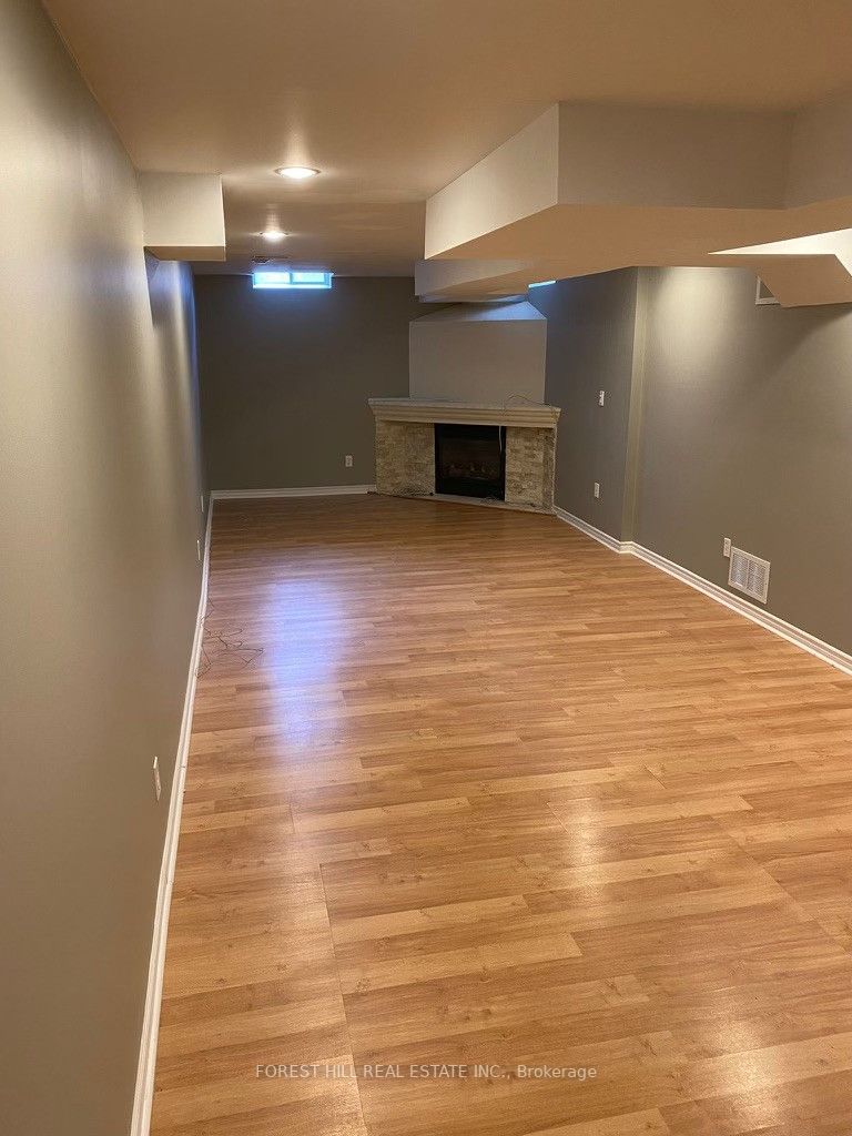 739 Sunbird Trail