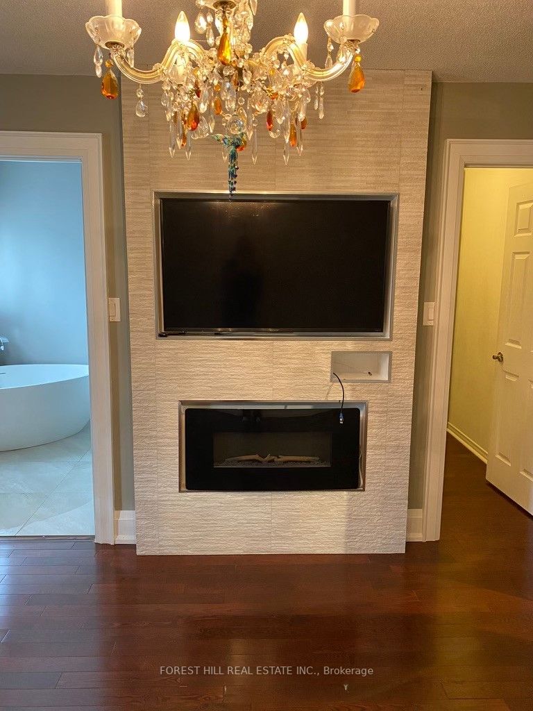 739 Sunbird Trail