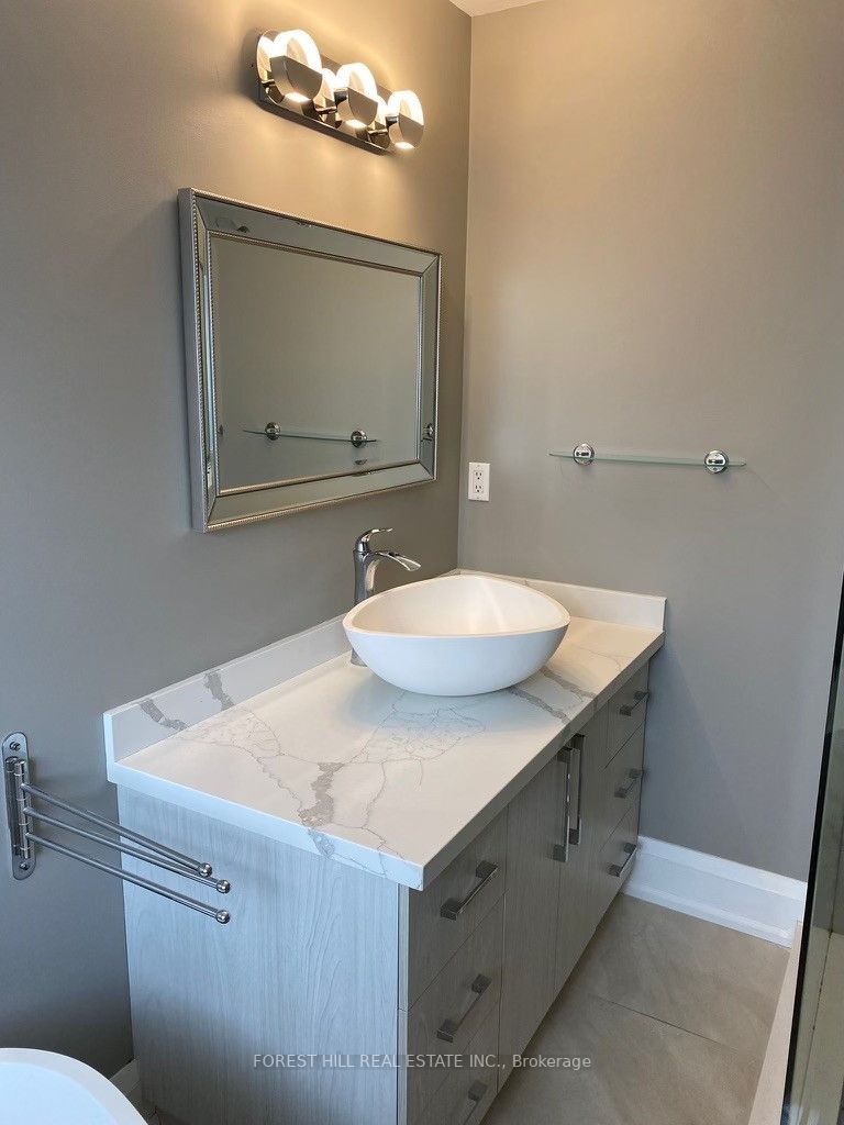 739 Sunbird Trail