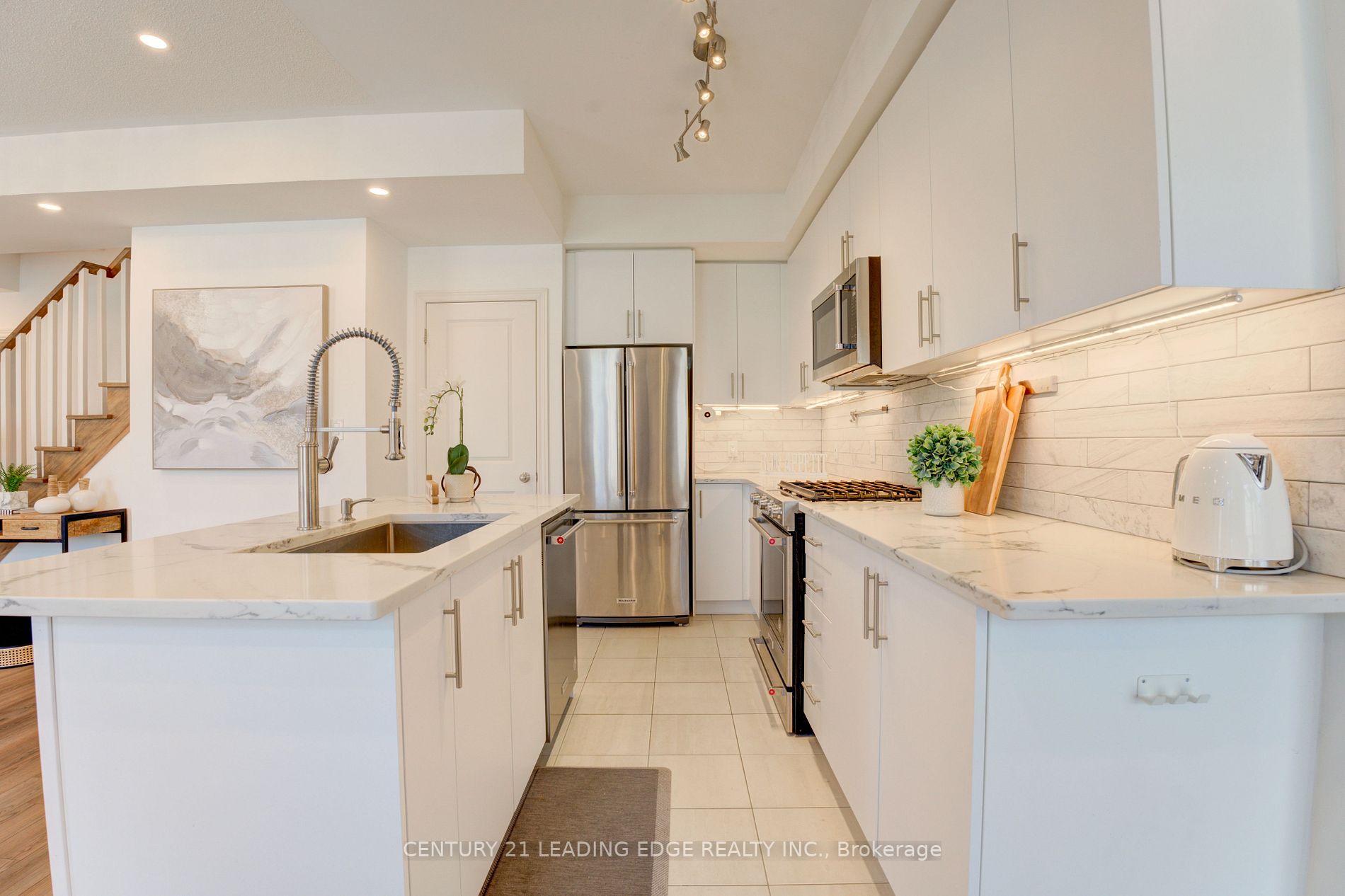 1776 Rex Heath Drive, #79