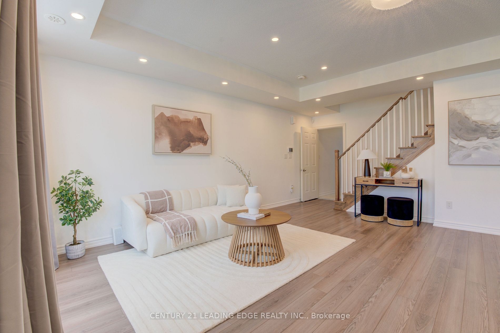 1776 Rex Heath Drive, #79
