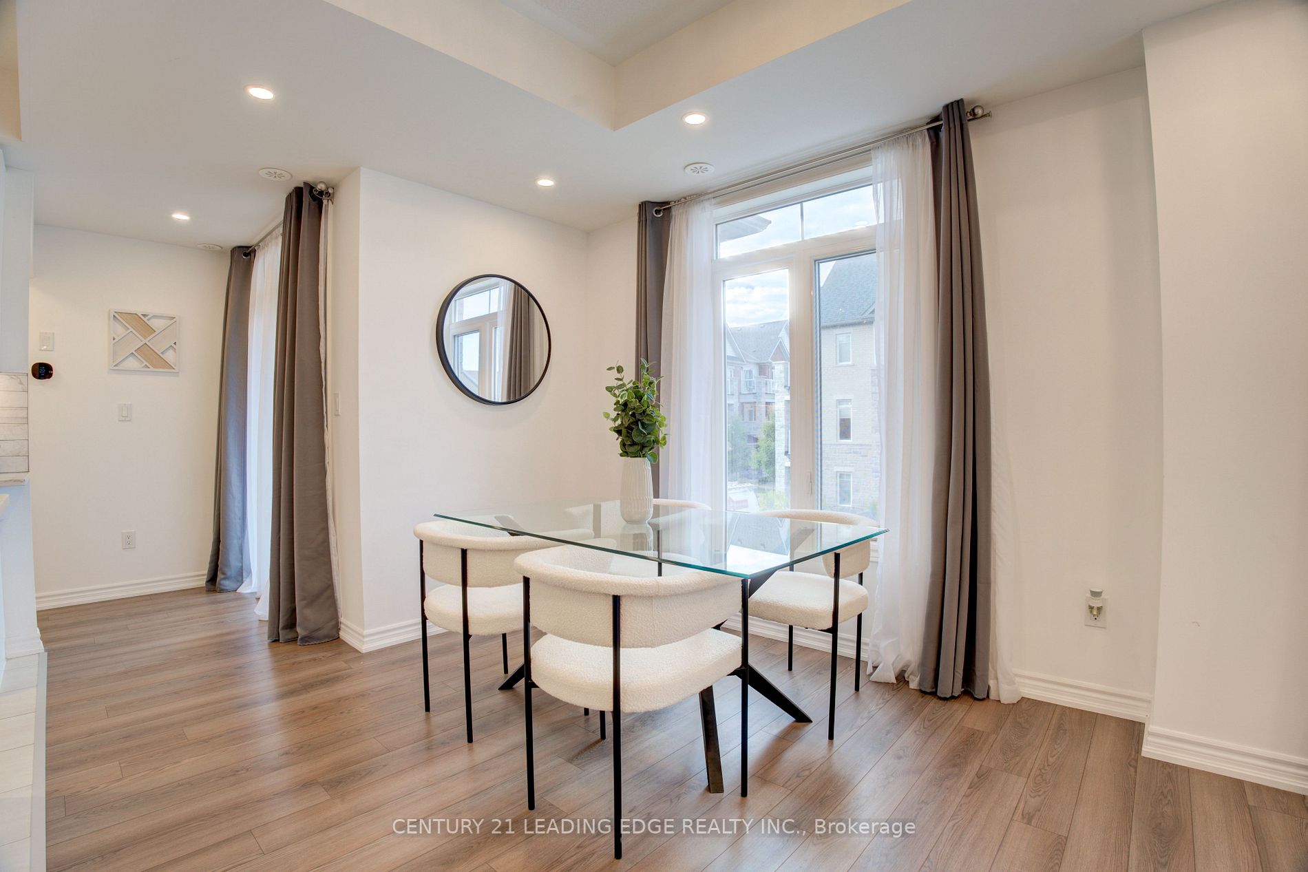 1776 Rex Heath Drive, #79