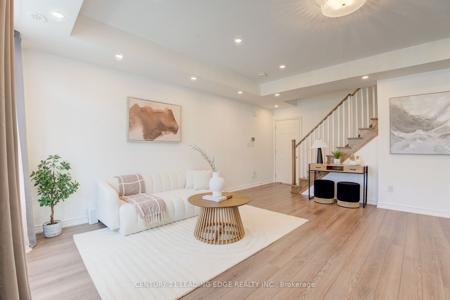 1776 Rex Heath Drive, #79