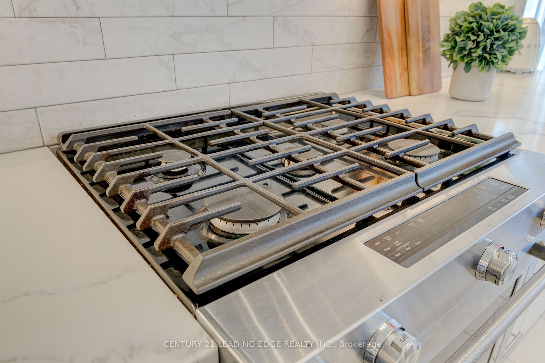 Listing E7007218 - Large Photo # 14