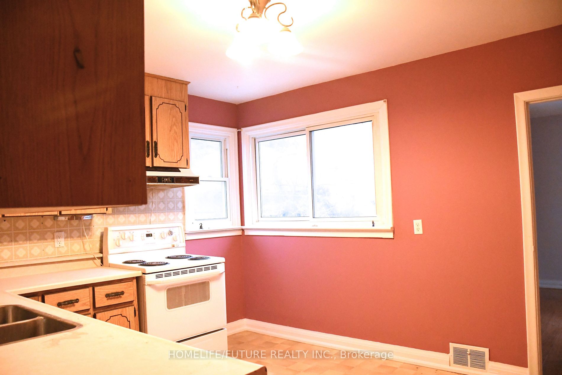 437 Fairleigh Ave