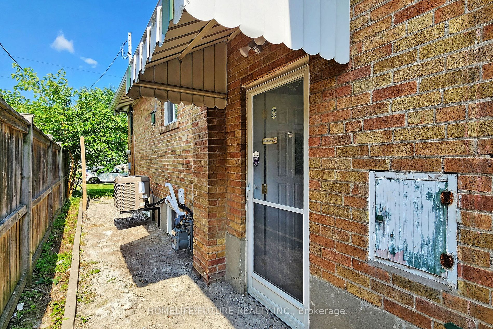 32 Wexford Boulevard