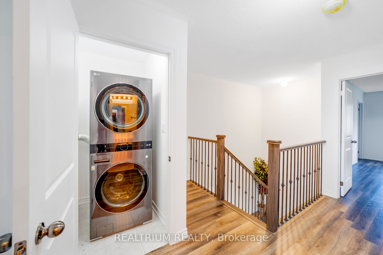 Listing E7007440 - Large Photo # 12