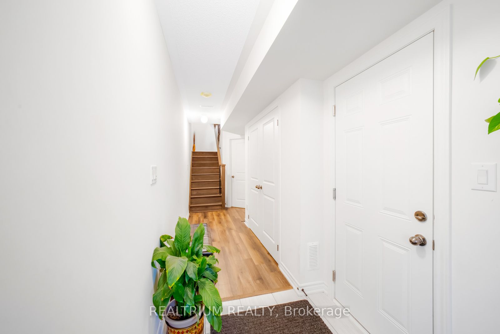 Listing E7007440 - Large Photo # 4