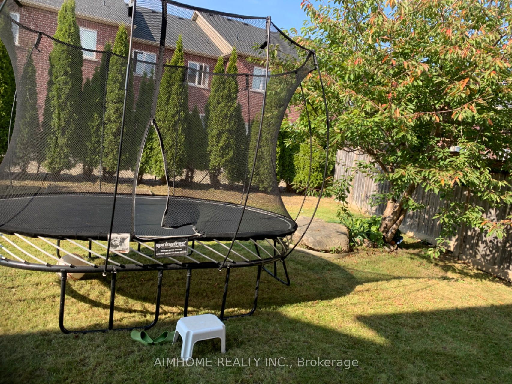 995 Beneford Road
