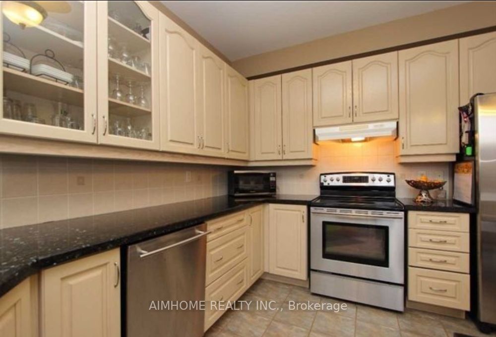 995 Beneford Road