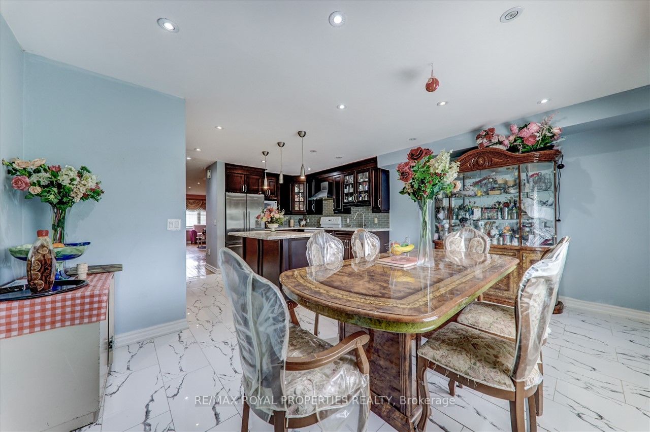 144 Jenkinson Way, #14