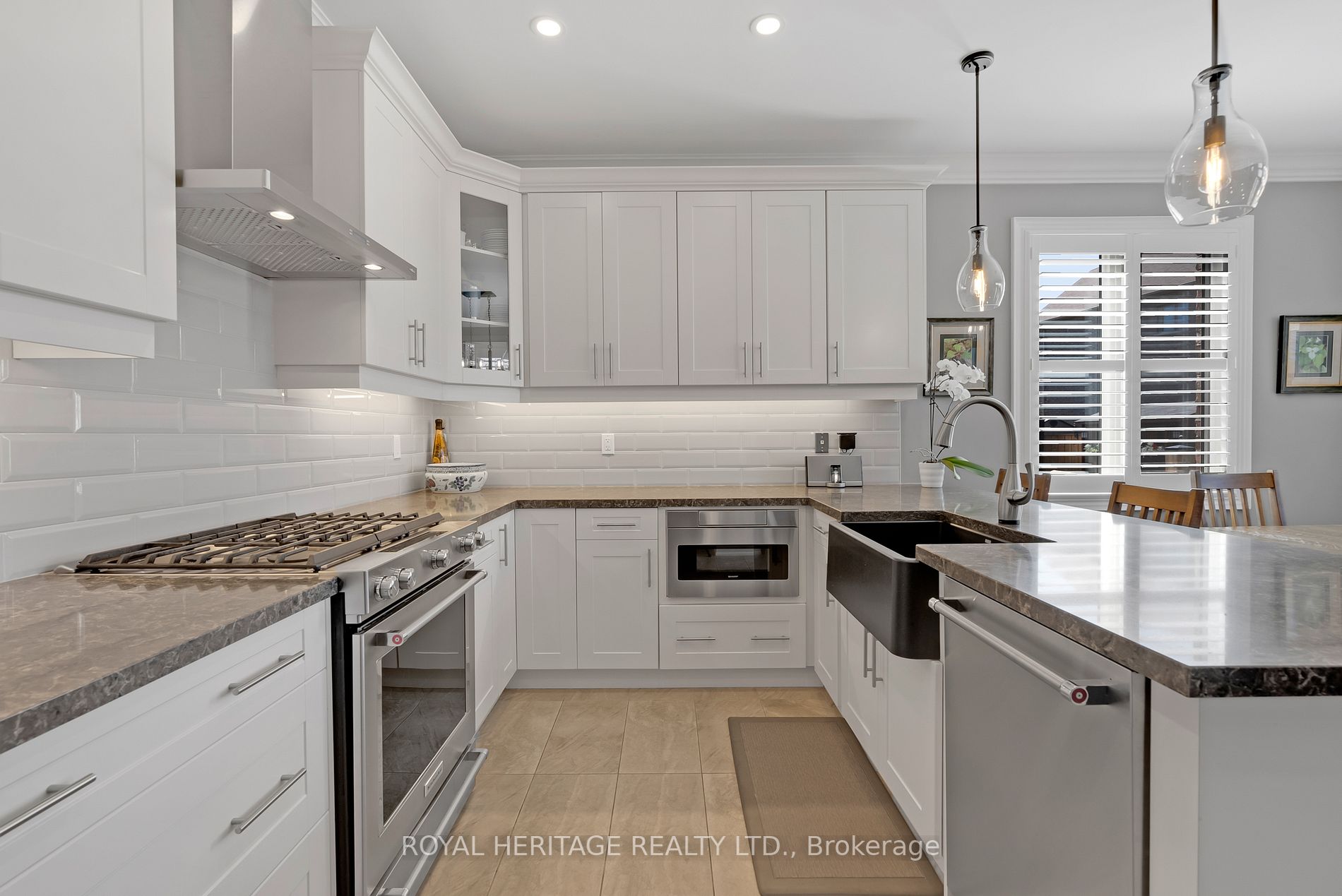 38 Whitehand Drive
