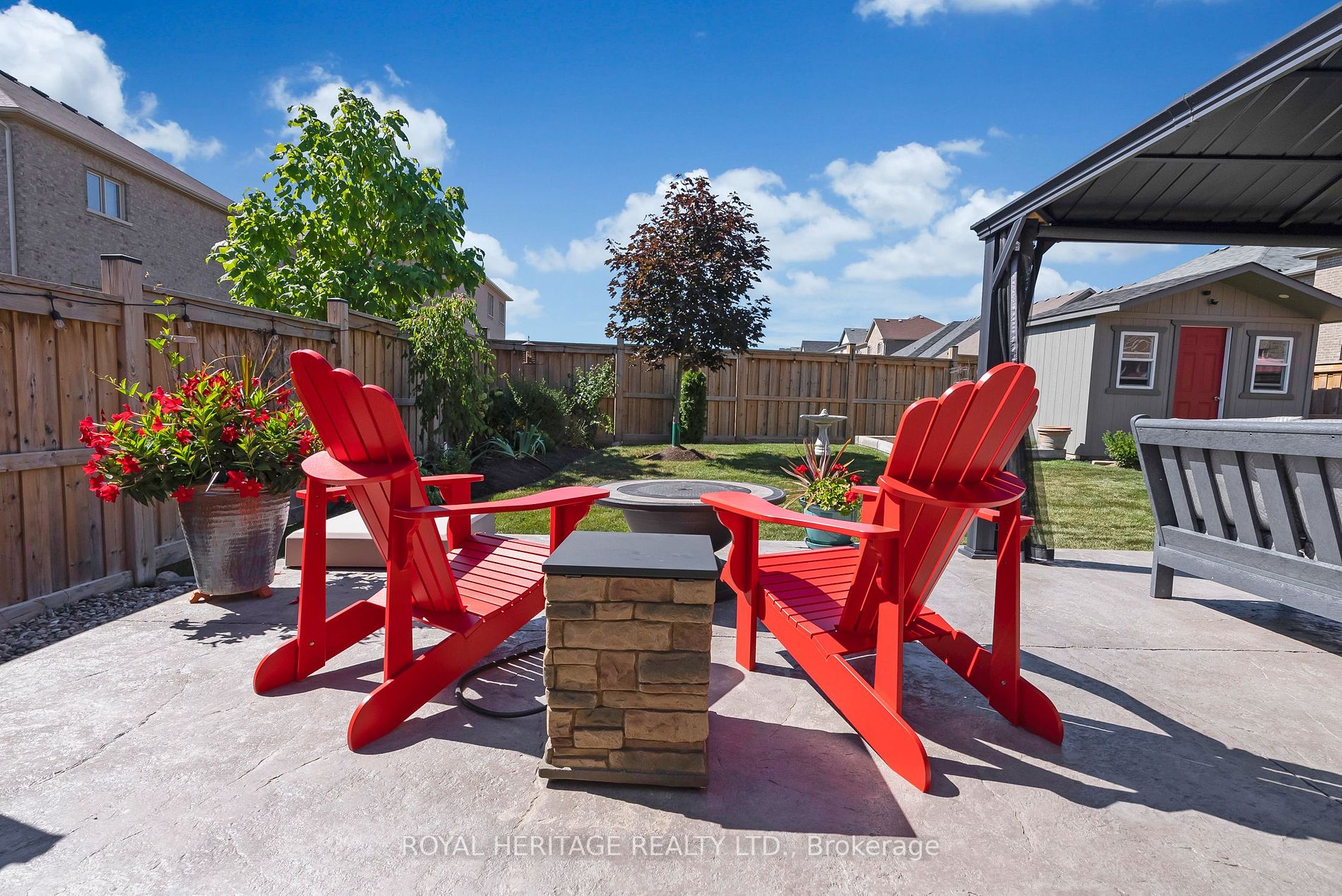 38 Whitehand Drive