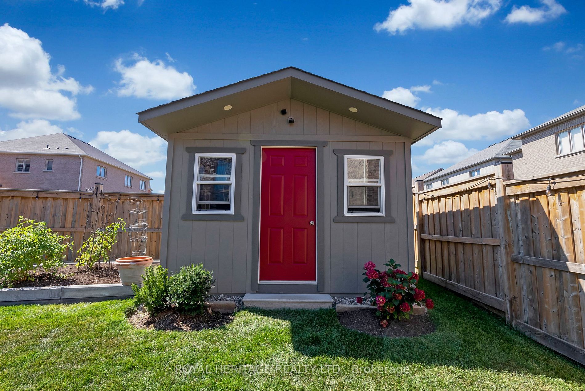 38 Whitehand Drive