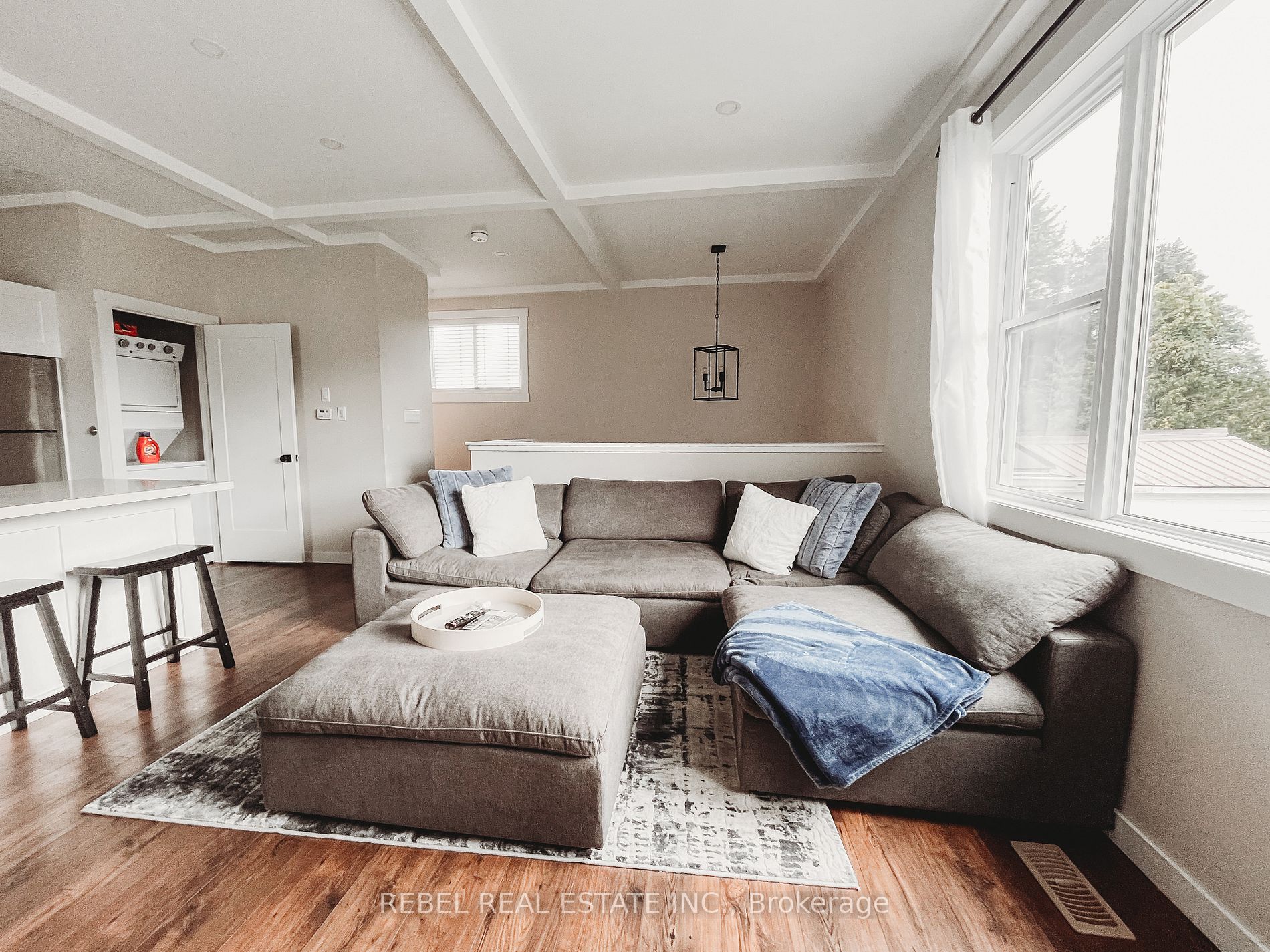 92 Elgin St