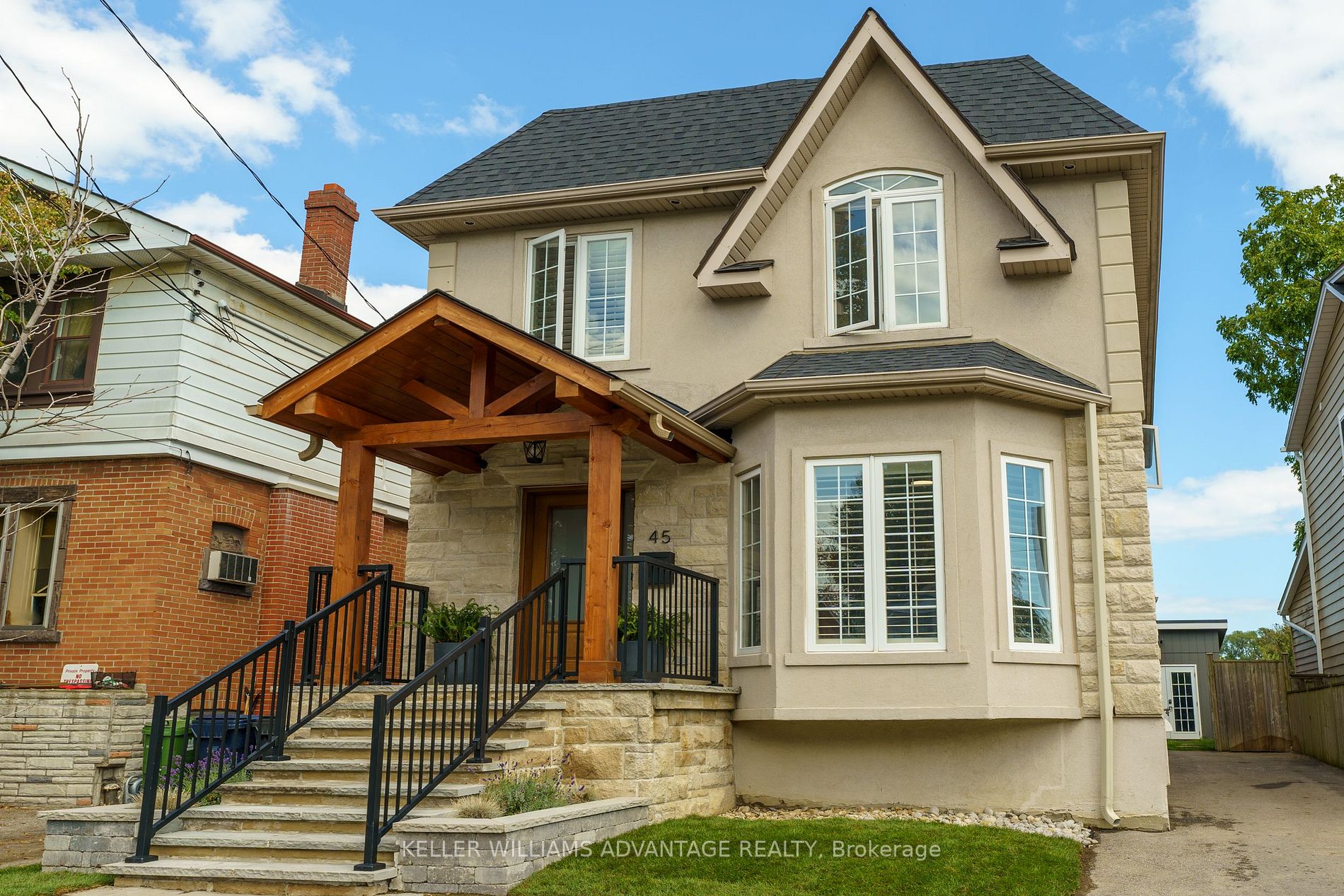 45 Eastwood Ave