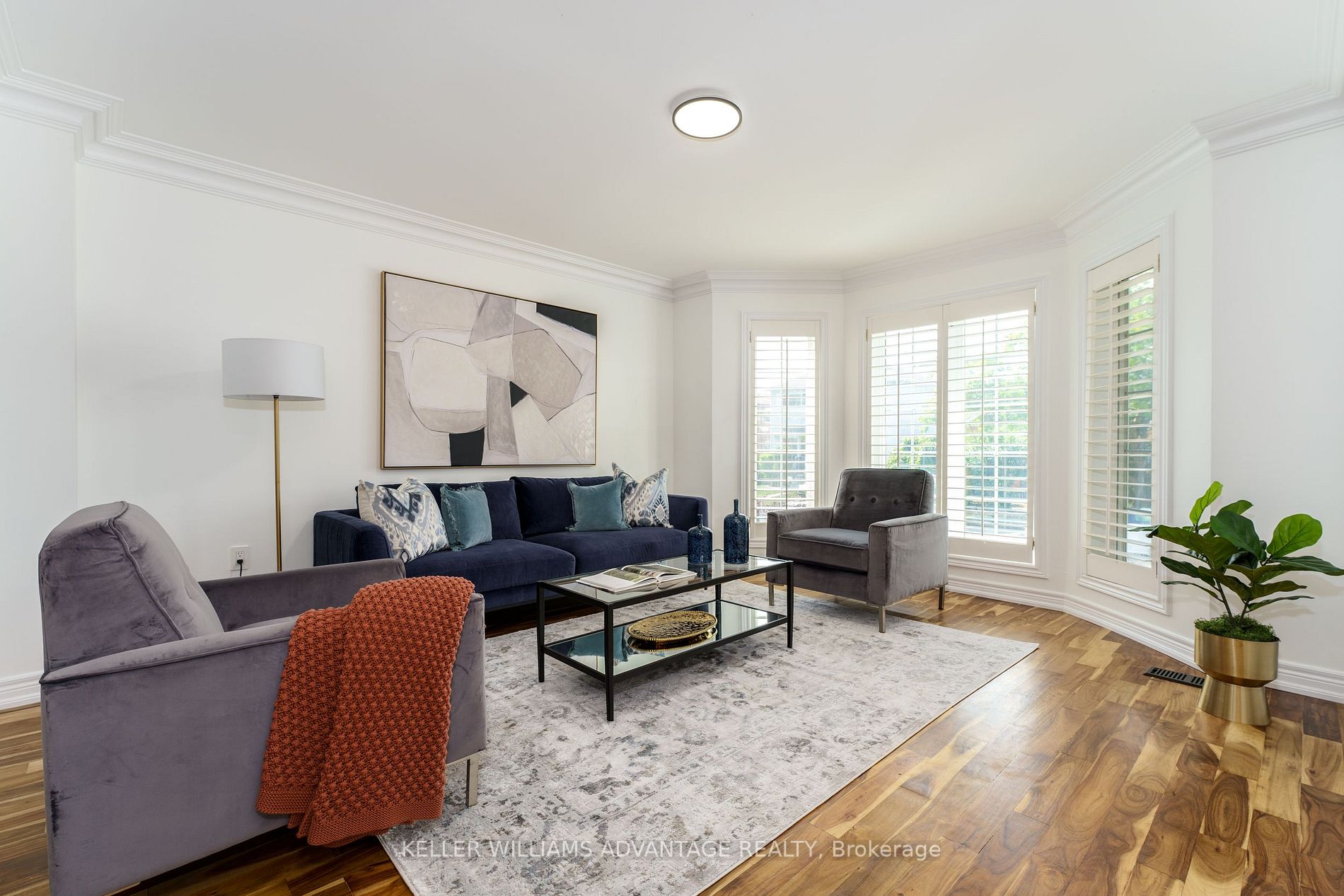 45 Eastwood Ave