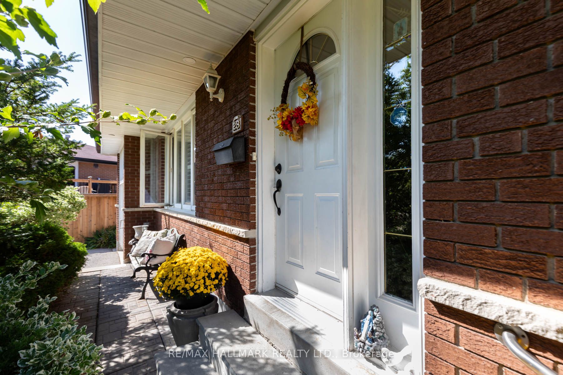 28 Windover Dr