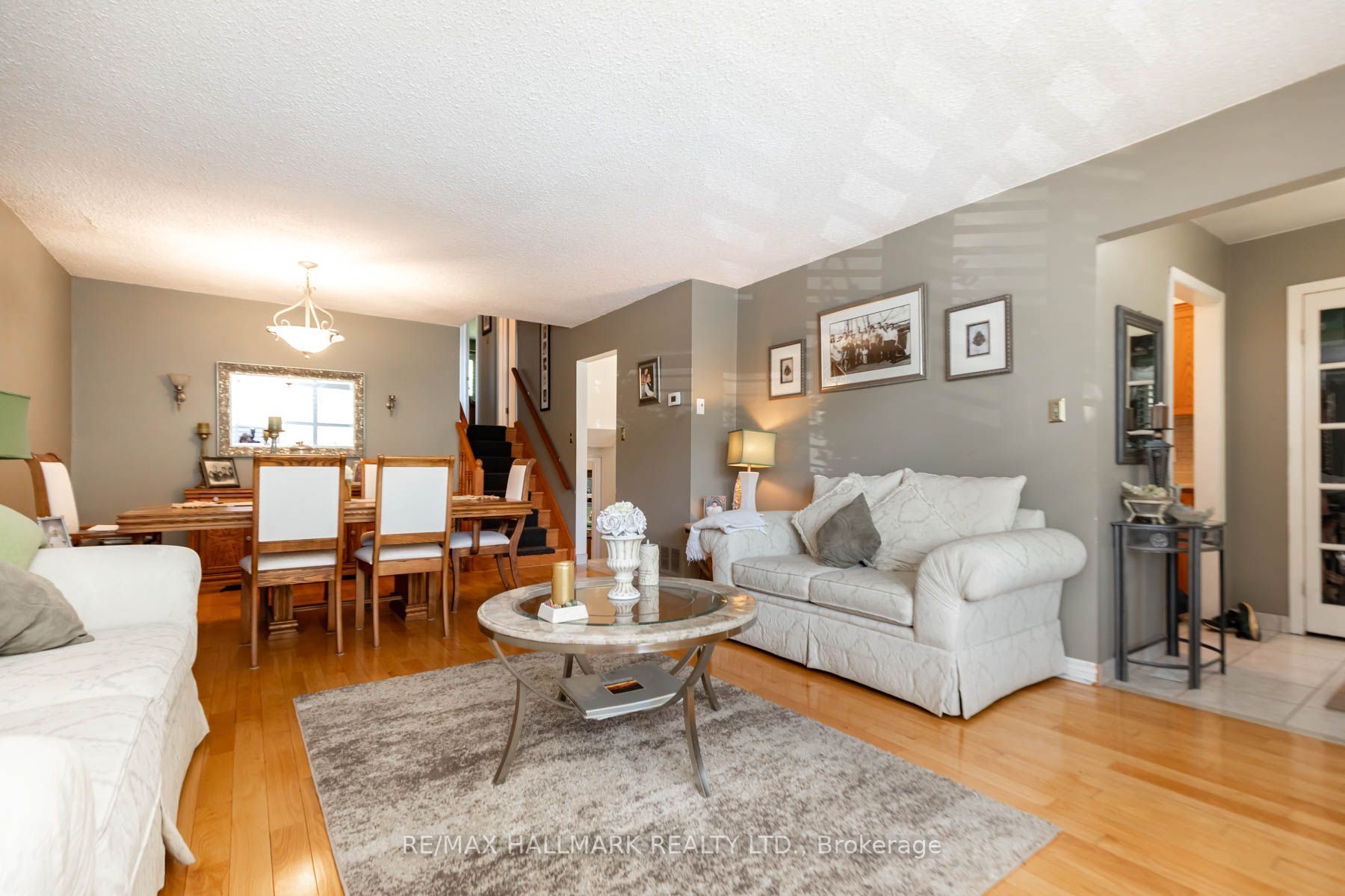 28 Windover Dr