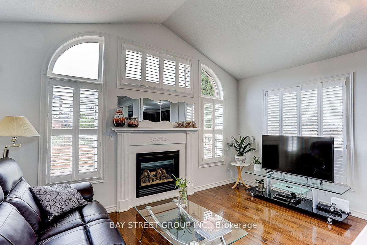 Listing E7007870 - Large Photo # 16