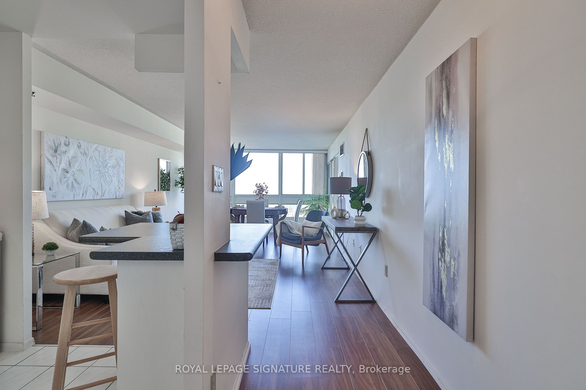 3231 Eglinton Ave E, #1701