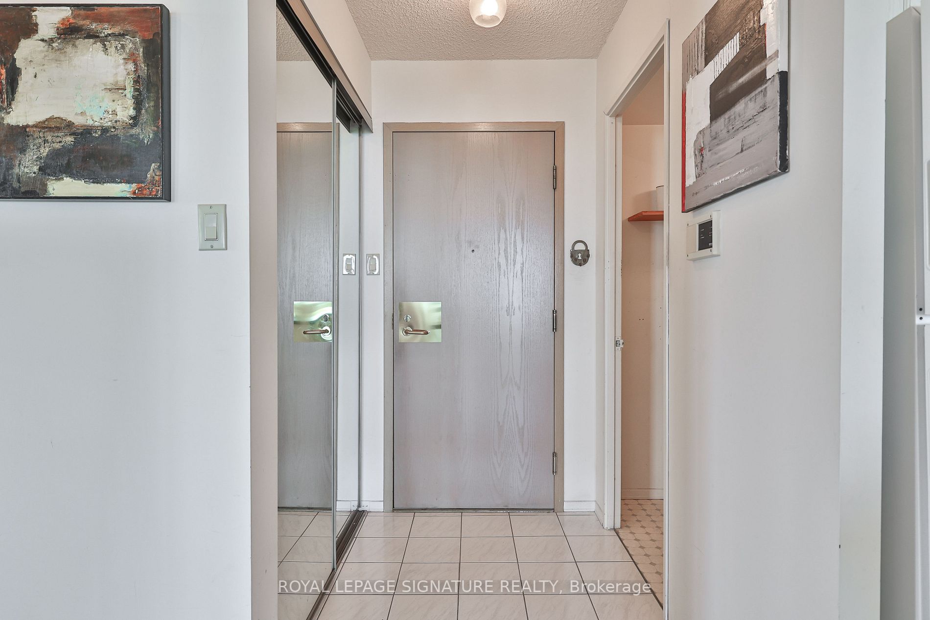 3231 Eglinton Ave E, #1701