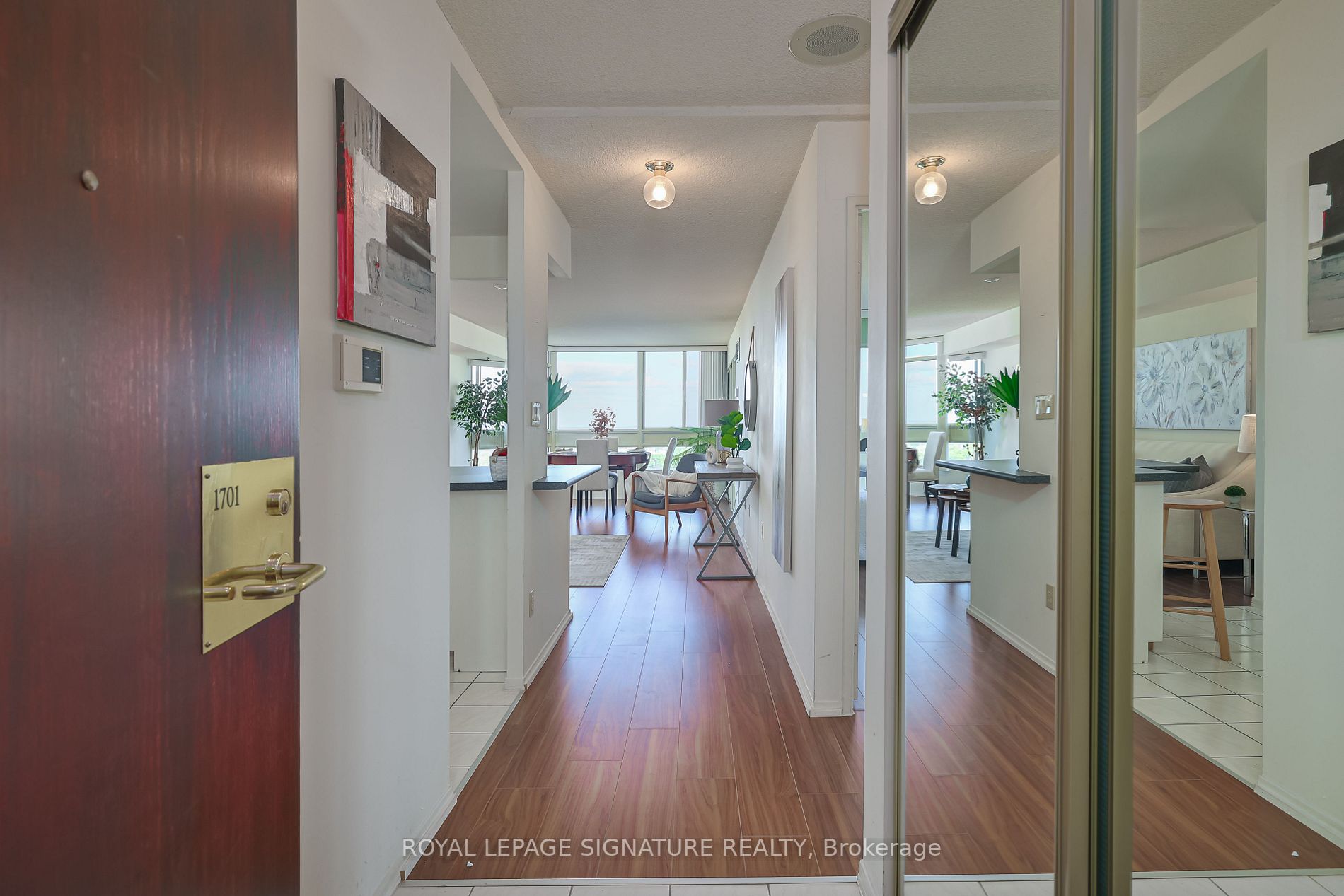 3231 Eglinton Ave E, #1701