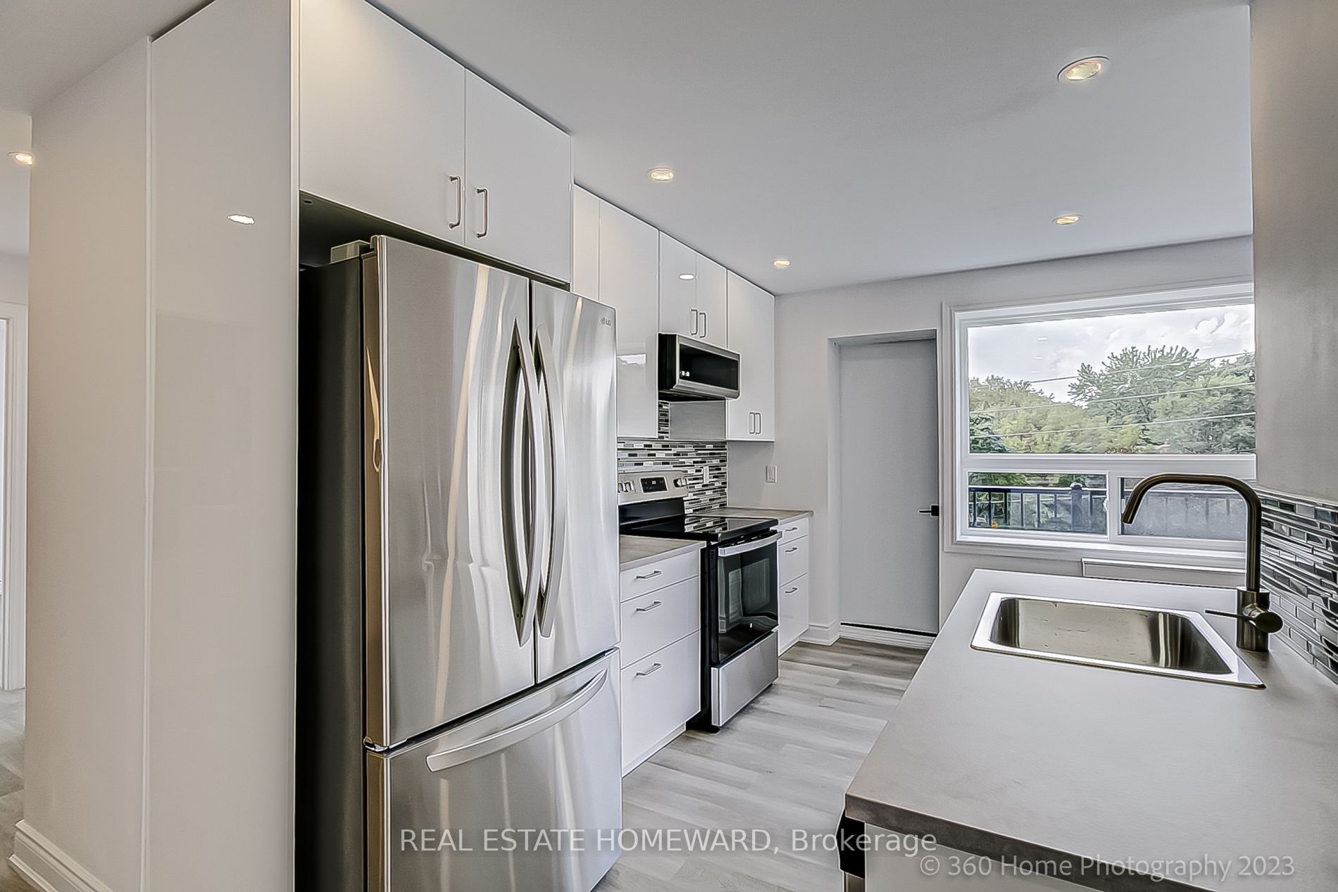 Listing E7008000 - Large Photo # 12