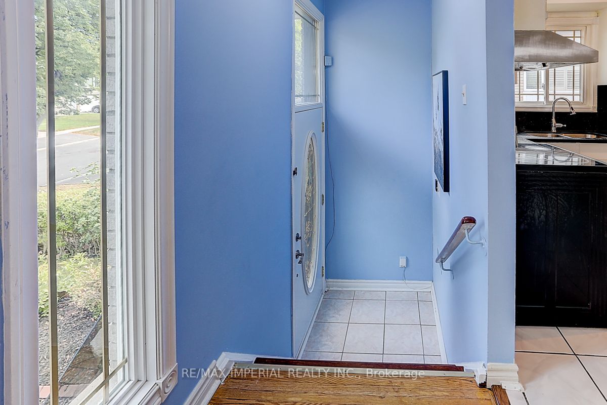 55 Fred Bland Crescent