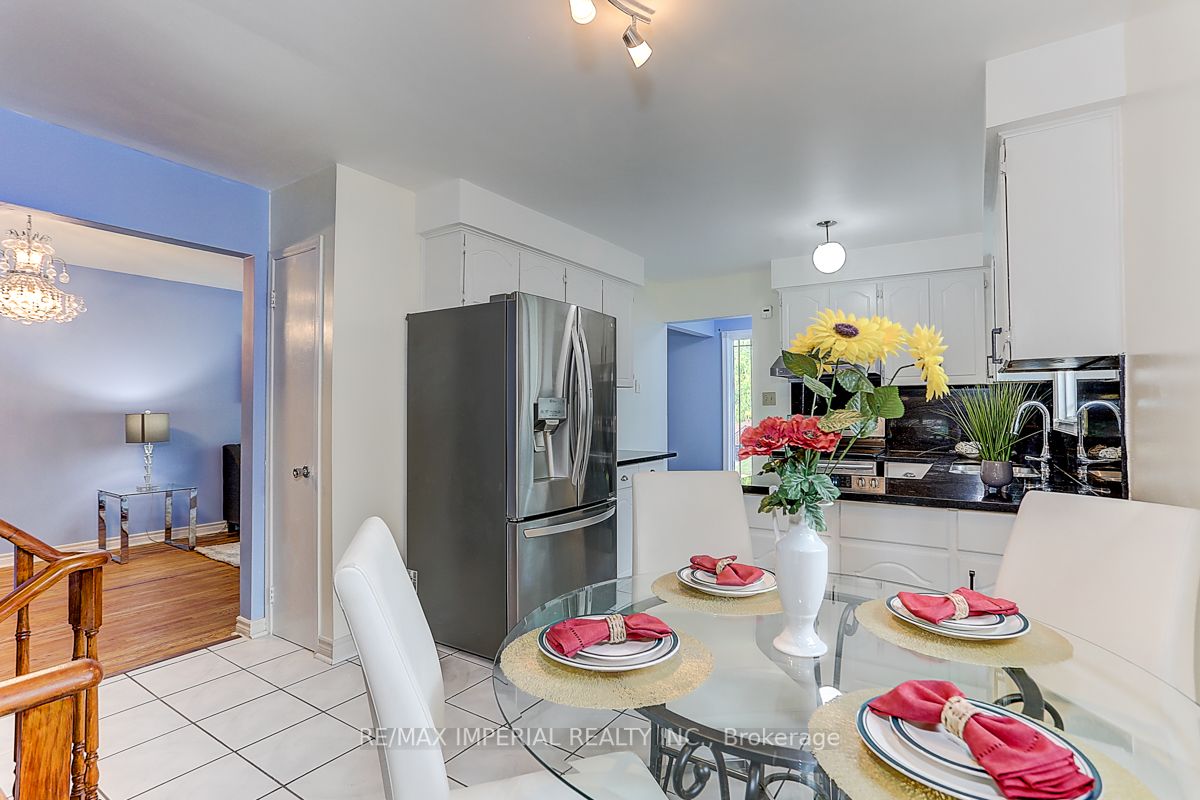 55 Fred Bland Crescent