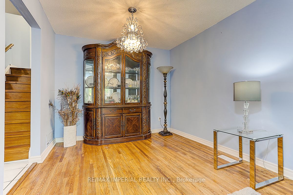 55 Fred Bland Crescent
