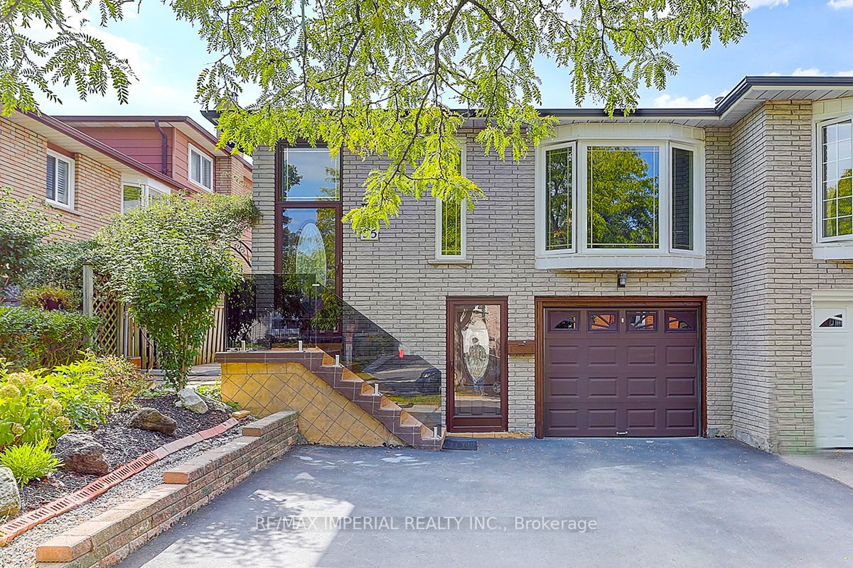 55 Fred Bland Cres