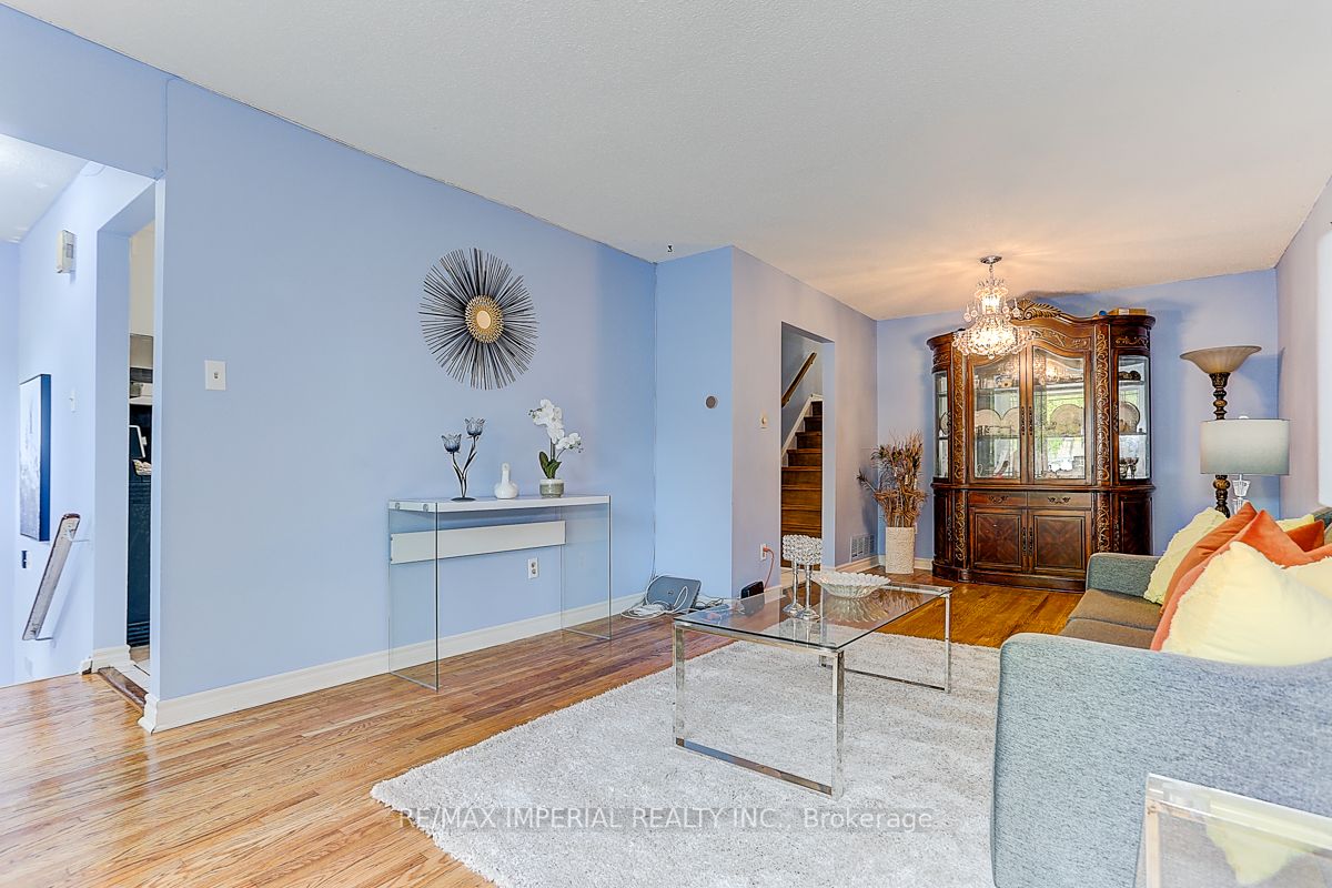 55 Fred Bland Crescent