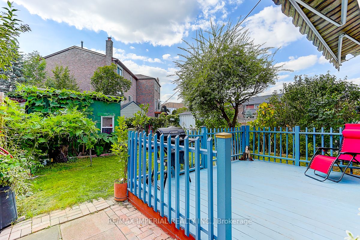 55 Fred Bland Crescent