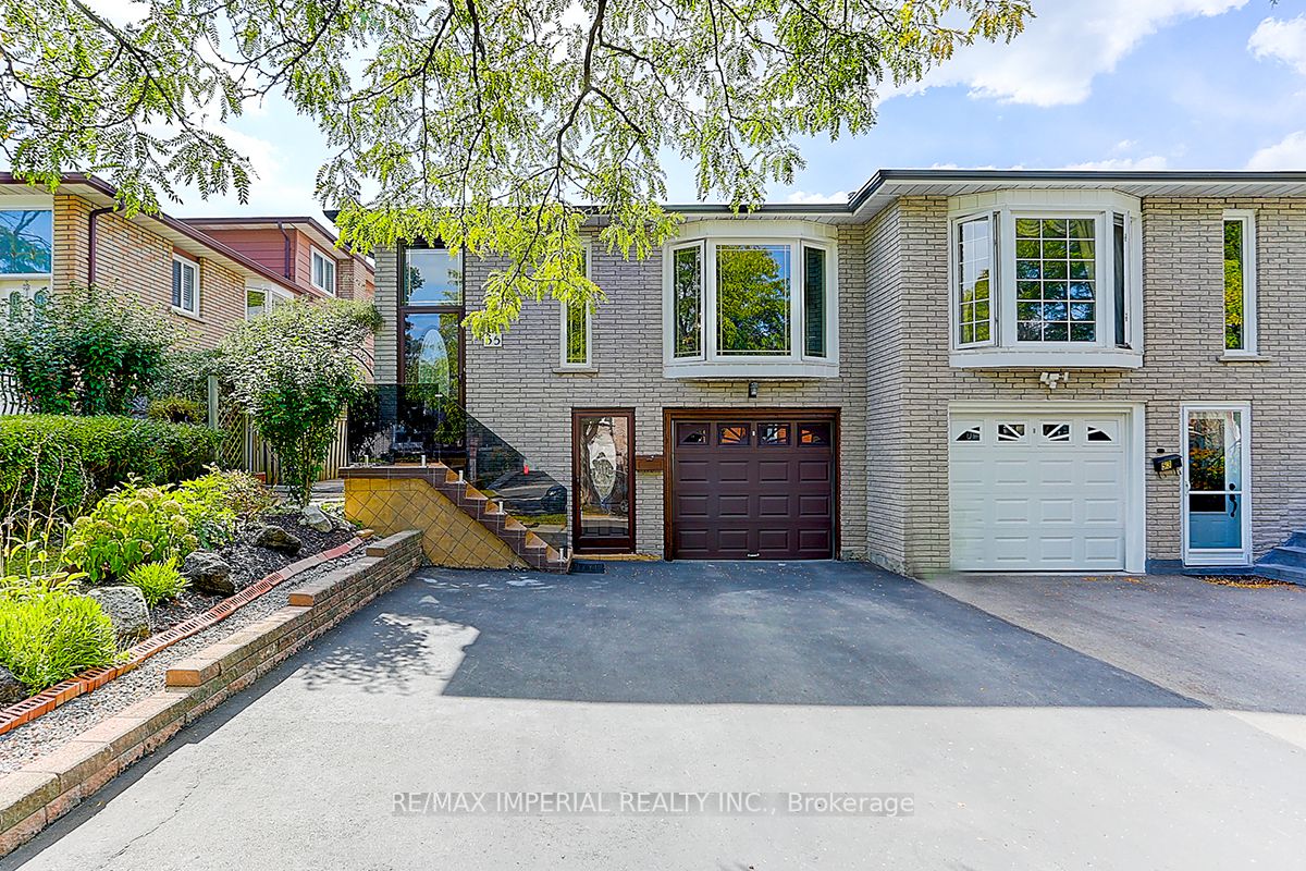 55 Fred Bland Cres