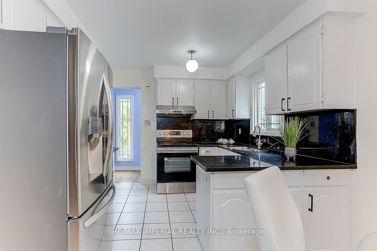 55 Fred Bland Crescent