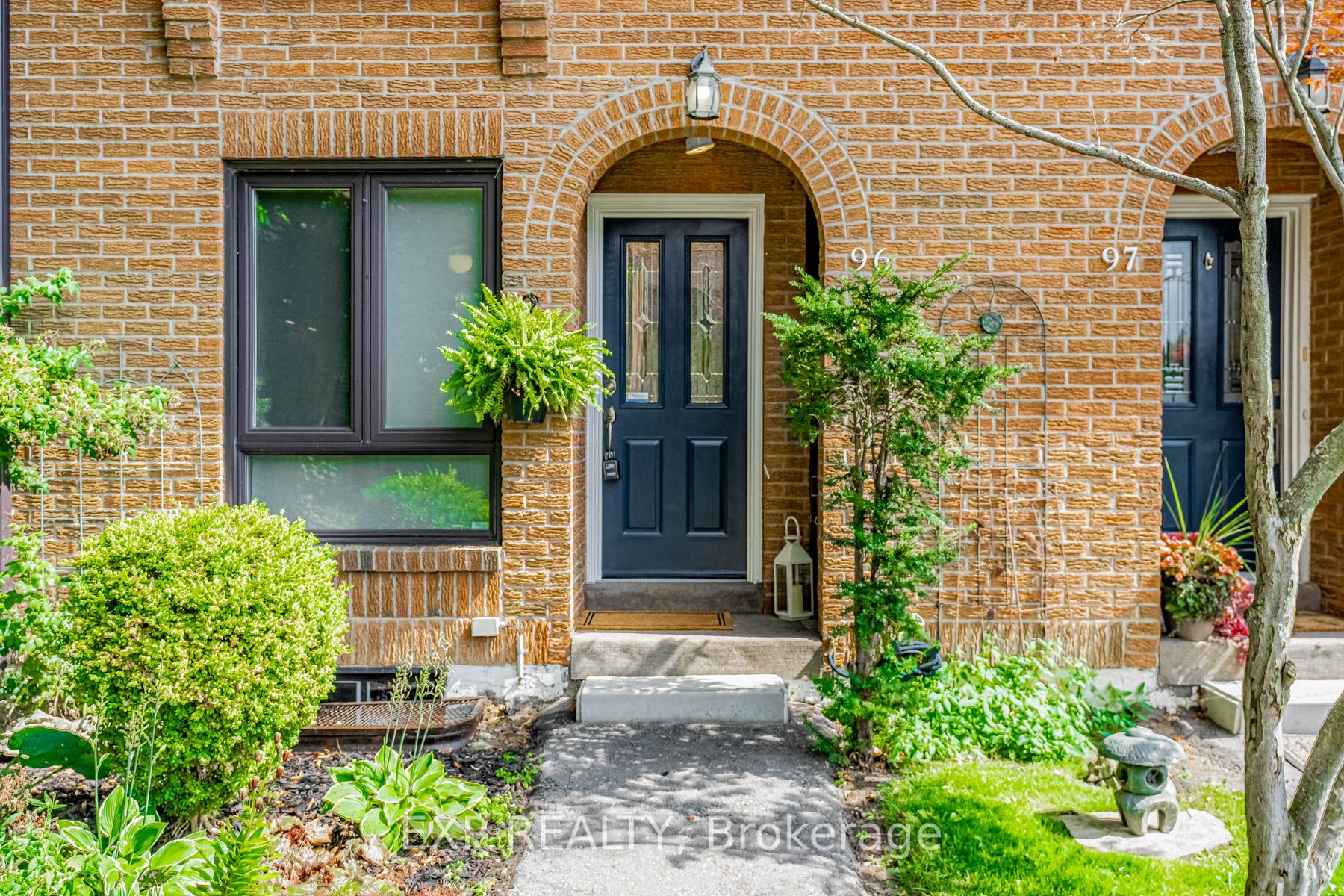26 Livingston Rd, #96
