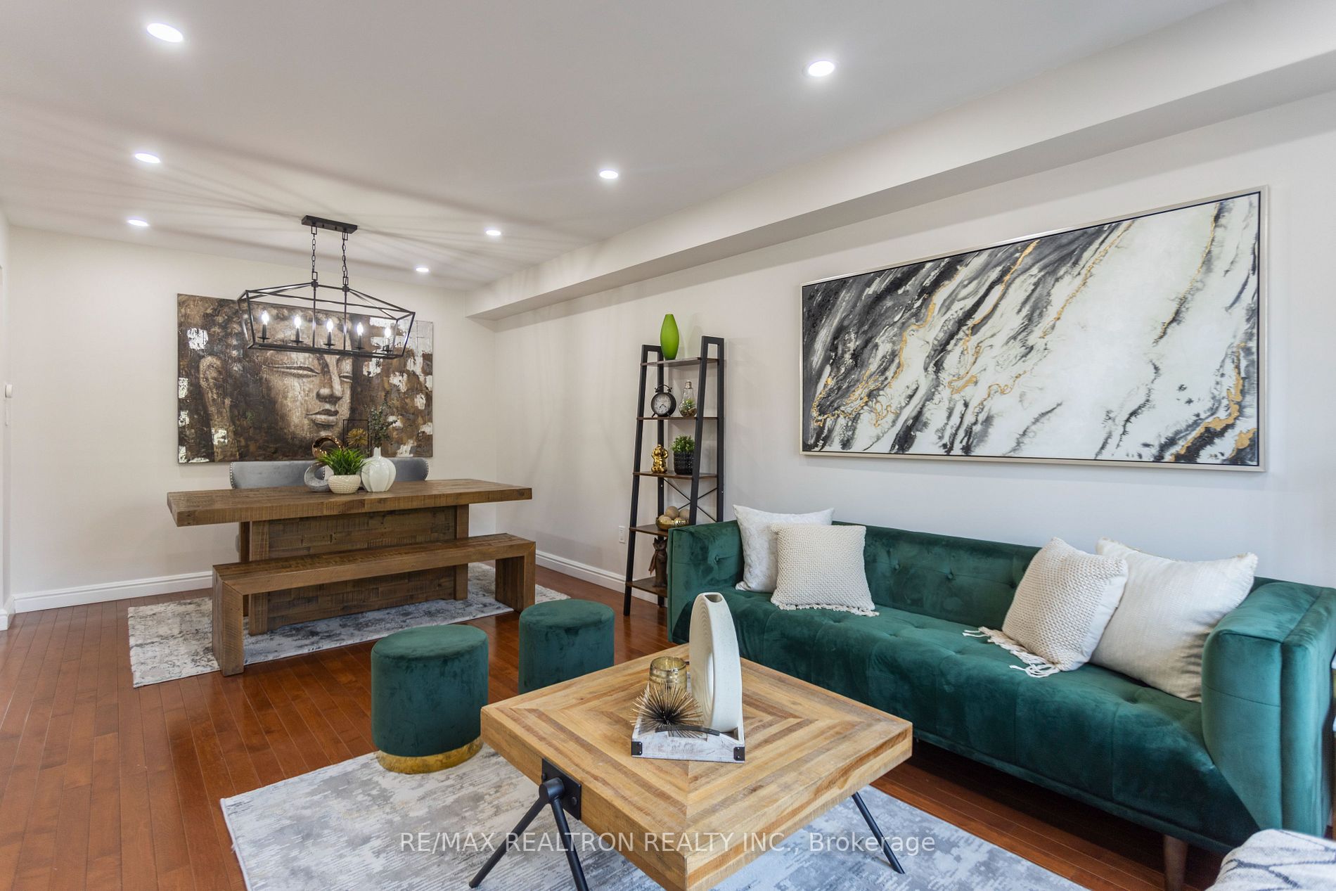 37 Angier Cres