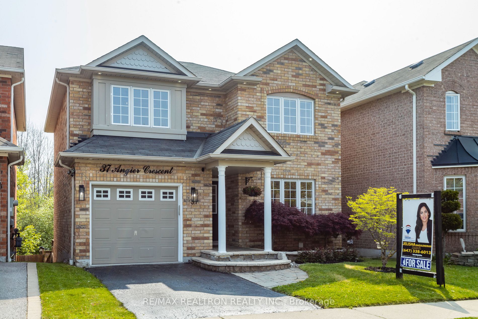 37 Angier Cres