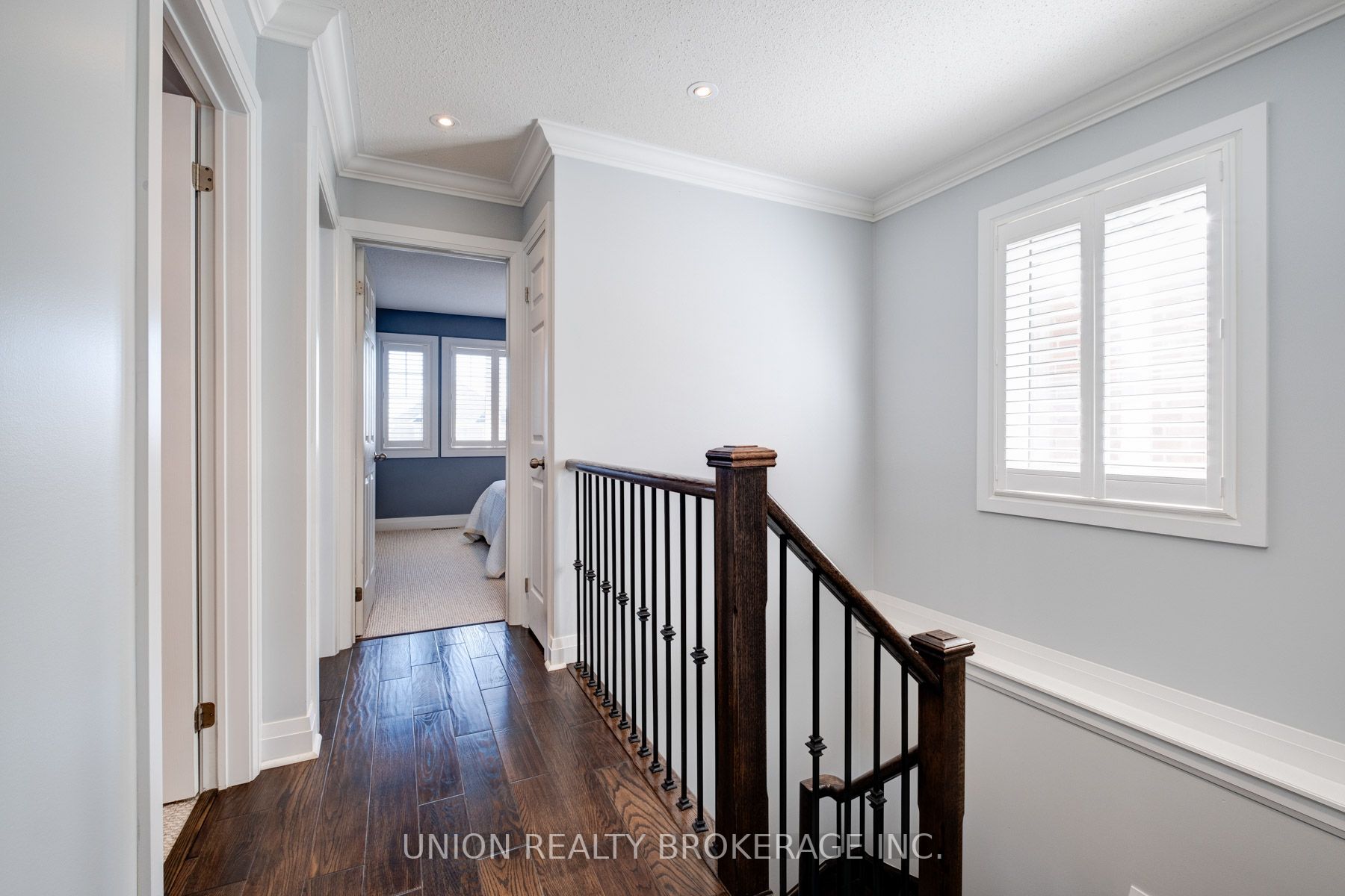 32 Mccourt Dr